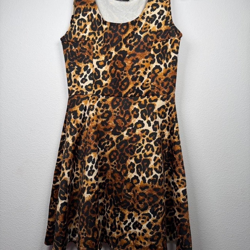 Vibe Sportswear Leopard Print Mini skater dress M